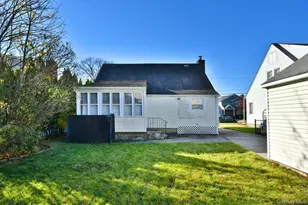 1022 Jackson Ave, Franklin Square, NY 11010 - Photo 24