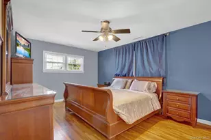 25 Sterling Pl, Malverne, NY 11565 - Photo 14