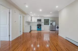 85-02 165th St, Jamaica, NY 11432 - Photo 12