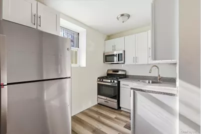 60-11 Broadway #L6, Woodside, NY 11377 - Photo 6