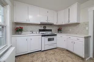 108 Earle Ave, Lynbrook, NY 11563 - Photo 20