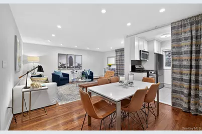 1 Toms Point Lane #2A, Port Washington, NY 11050 - Photo 2