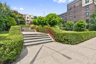 525 W 238th Street #1N, Bronx, NY 10463 - Photo 28