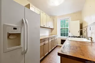 525 W 238th St, Bronx, NY 10463 - Photo 14