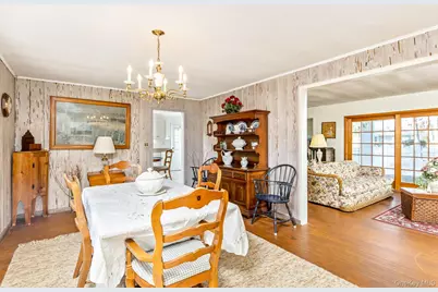 14 Whiting Road, East Quogue, NY 11942 - Photo 4