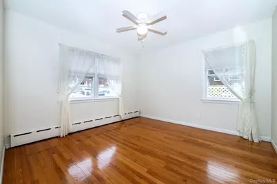 10 Pell Place, Bronx, NY 10464 - Photo 16