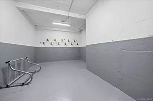 3260 Netherland Ave, Bronx, NY 10463 - Photo 12