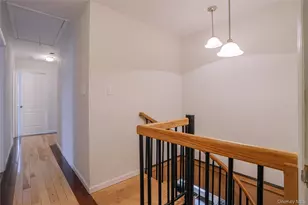 1054 Columbia St, Kingston, NY 12401 - Photo 10