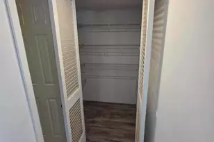 37 Knollcrest Ave, Farmingville, NY 11738 - Photo 10