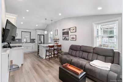 62 Quail Road, Rocky Point, NY 11778 - Photo 2