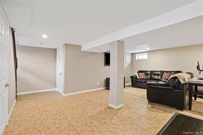 91-03 156th Avenue, Howard Beach, NY 11414 - Photo 34