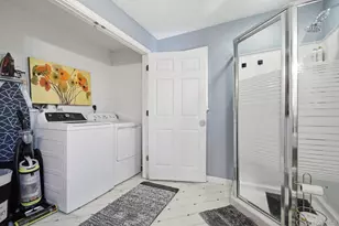 25 De Garmo Rd, Poughkeepsie, NY 12603 - Photo 42