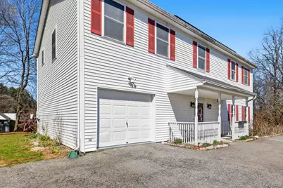 25 Degarmo Road, Poughkeepsie, NY 12603 - Photo 2