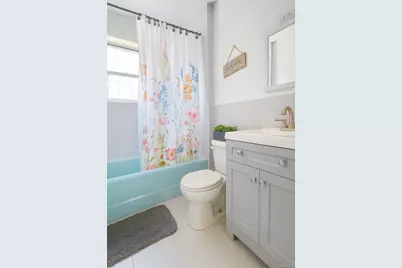 150-16 115th Drive, Jamaica, NY 11434 - Photo 6