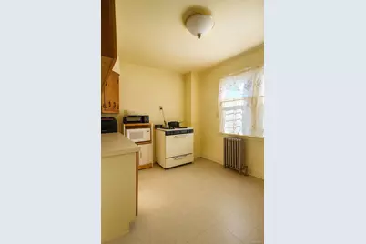 150-16 115th Drive, Jamaica, NY 11434 - Photo 8