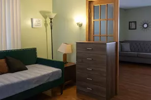 150-16 115th Dr, Jamaica, NY 11434 - Photo 4