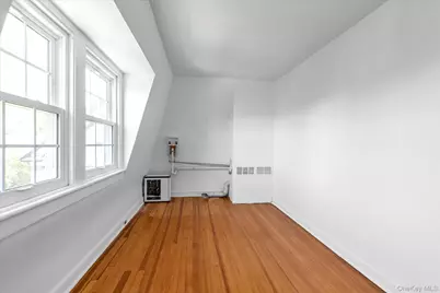 39-26/24 213th Street, Bayside, NY 11361 - Photo 12