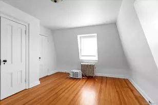 39-26/24 213th St, Bayside, NY 11361 - Photo 10