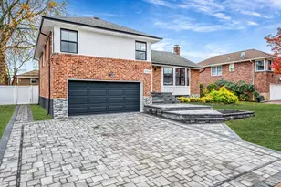 556 N Suffolk Ave, Massapequa, NY 11758 - Photo 2