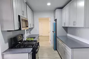 150-11 72nd Rd, Flushing, NY 11367 - Photo 4