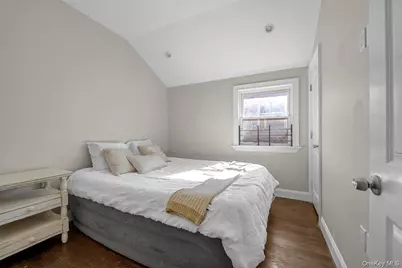 139-16 Caney Lane, Rosedale, NY 11422 - Photo 18