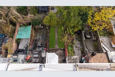 146A Hull Street, Brooklyn, NY 11233 - Photo 36