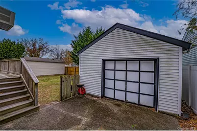 2465 Woodland Avenue, Wantagh, NY 11793 - Photo 20