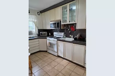 142-26 61 Road, Kew Gardens, NY 11367 - Photo 6