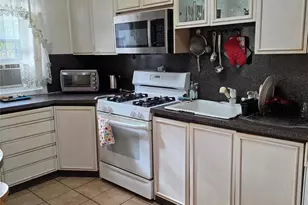 142-26 61st Rd, Kew Gardens, NY 11367 - Photo 6