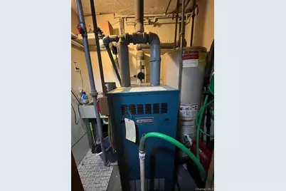 71-22 Calamus Avenue, Woodside, NY 11377 - Photo 14