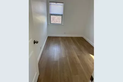 46-05 158 Street, Flushing, NY 11358 - Photo 4