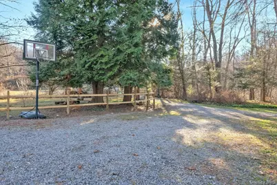 1364 Spring Valley Road, Ossining, NY 10562 - Photo 10