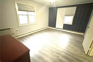 107 Baker Hill Road S, Great Neck, NY 11023 - Photo 20