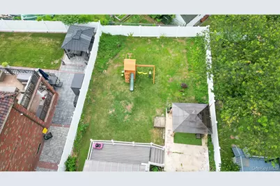 175 Arthur Avenue, Floral Park, NY 11001 - Photo 20