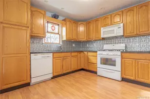 1020 Polk Ave, Franklin Square, NY 11010 - Photo 6