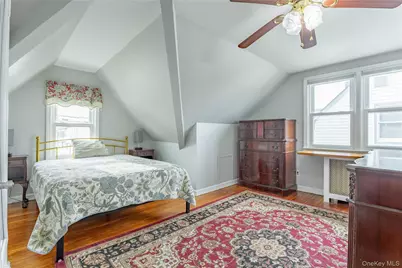 1020 Polk Avenue, Franklin Square, NY 11010 - Photo 12