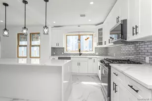 44 School St, Malverne, NY 11565 - Photo 8