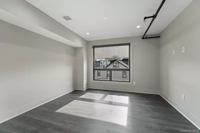 172 E Prospect Avenue #306, Mamaroneck, NY 10543 - Photo 12