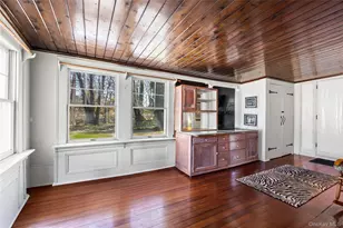 403 Middle Rd, Bayport, NY 11705 - Photo 12