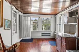 403 Middle Rd, Bayport, NY 11705 - Photo 10