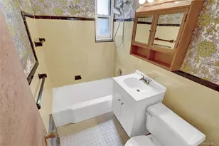 37-15 195th, Flushing, NY 11358 - Photo 18