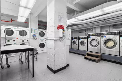 530 Grand Street #8E, New York, NY 10002 - Photo 18