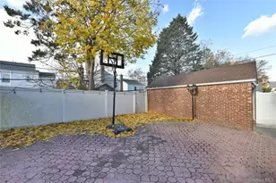 80-46 212th St, Hollis, NY 11427 - Photo 30