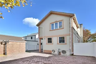 80-46 212th St, Hollis, NY 11427 - Photo 32