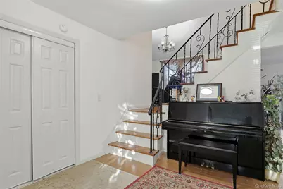87 Root Avenue, Central Islip, NY 11722 - Photo 6