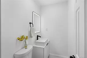 4 Somerset Road N, Amityville, NY 11701 - Photo 20