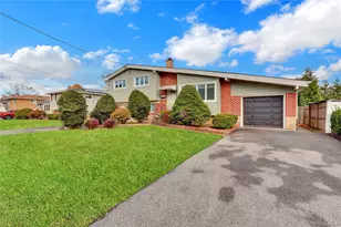 213 W 24th St, Deer Park, NY 11729 - Photo 4