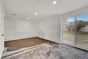 213 W 24th St, Deer Park, NY 11729 - Photo 20