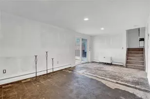 213 W 24th St, Deer Park, NY 11729 - Photo 18