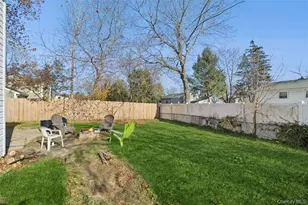 3107 Chestnut Ave, Medford, NY 11763 - Photo 14